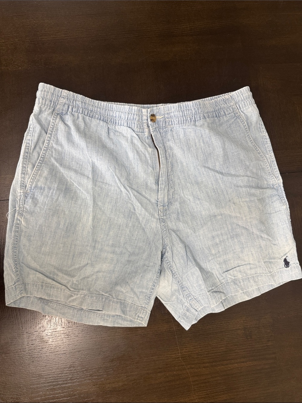 Polo 6” shorts size large